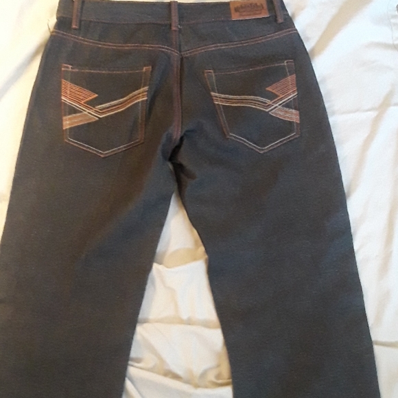 Jeans - Picture 4 of 4